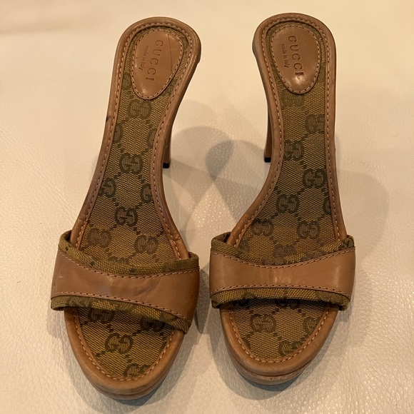 Gucci Wooden GG Heels Sandals - Picture 1 of 12